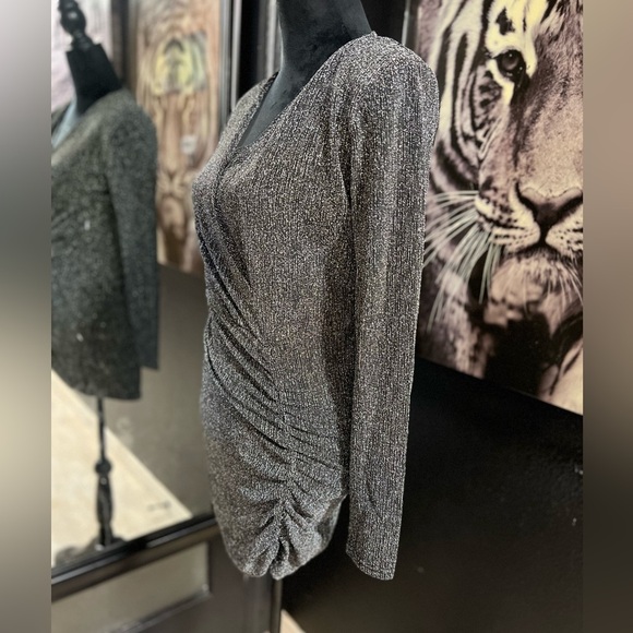 💕🖤NWT-  BETSEY JOHNSON GORGEOUS METALLIC NIT FAUX WRAP DRESS SZ M💕🖤 - Picture 8 of 11